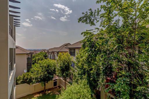 Sisonke Apartment Monte Sandton Εξωτερικό φωτογραφία