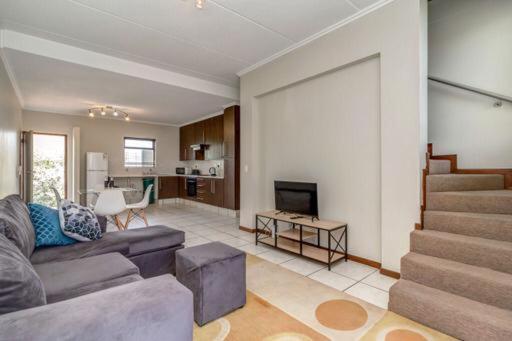 Sisonke Apartment Monte Sandton Εξωτερικό φωτογραφία