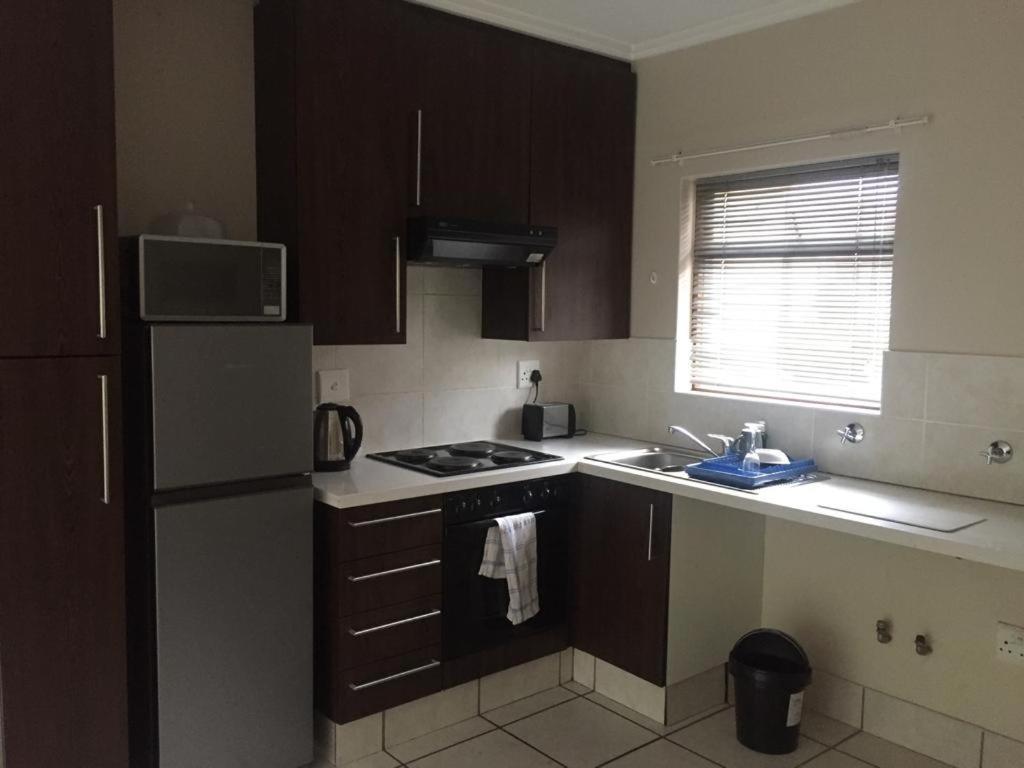 Sisonke Apartment Monte Sandton Εξωτερικό φωτογραφία